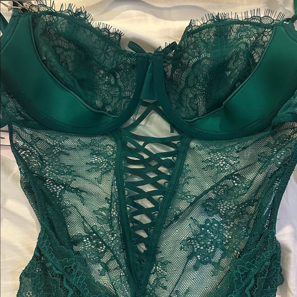 NEW Victoria's Secret Lace Up Unlined Wicked Green Teddy  Bodysuit Lingerie M - Picture 14 of 16
